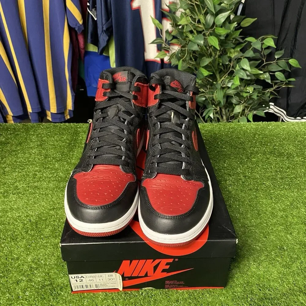 2016 Nike Air Jordan 1 Retro High OG Bred Banned 555088-001 Used Men Size 12